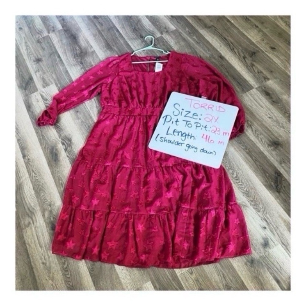 TORRID Magenta Star Print Midi Dress - Picture 8 of 8